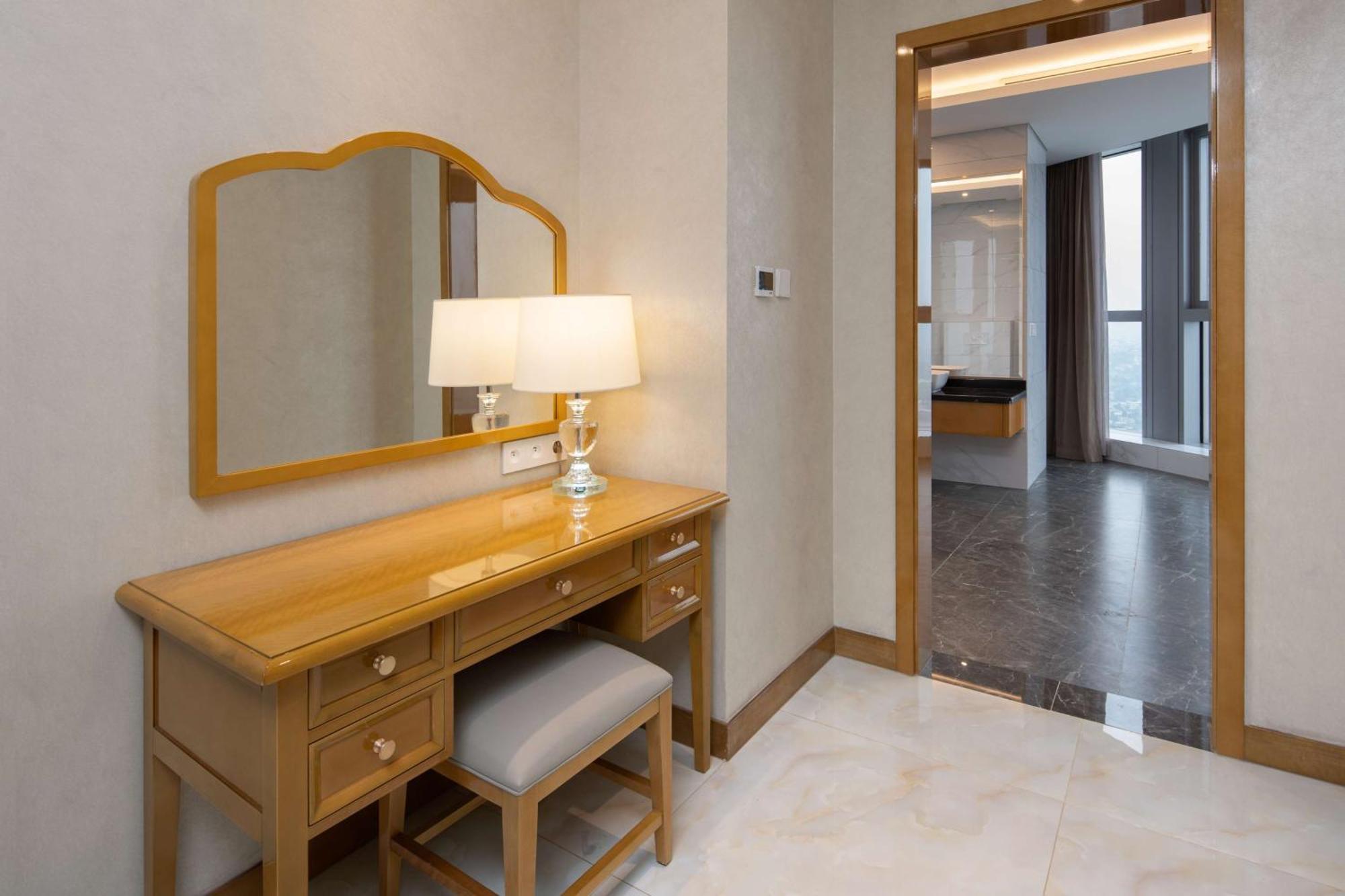 Hilton Brazzaville Les Tours Jumelles Hotel & Residences Экстерьер фото